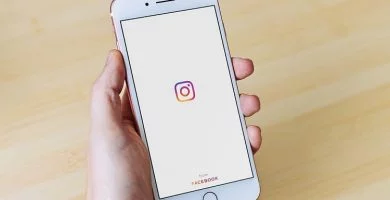 ¿Porque aparece from facebook en Instagram? 12 ¿Porque aparece from facebook en Instagram? 1