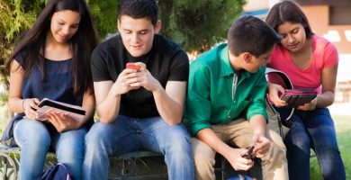 La Influencia de las redes sociales en los adolescentes