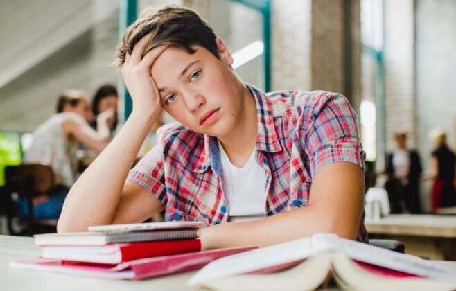 Las 12 mejores cosas que hacer cuando estás aburrido en línea 1 Las 12 mejores cosas que hacer cuando estás aburrido en línea 1